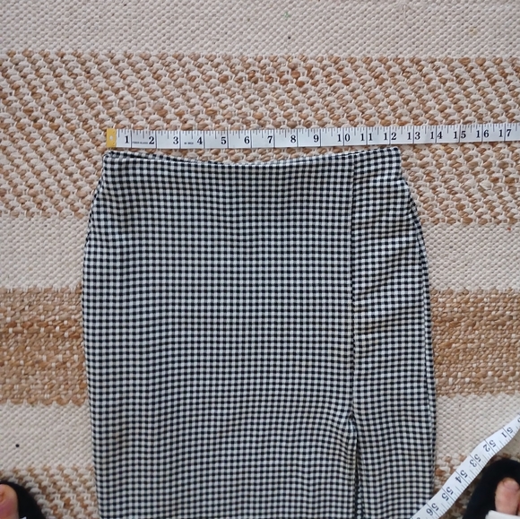 Crop top and skirt 🧤 SOLD - Picture 13 of 16